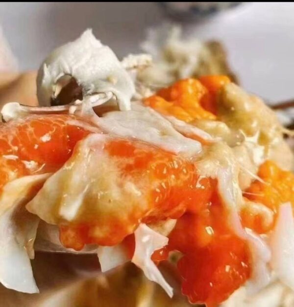 Superior Jumbo Swimming Crab: Bursting with Rich, Creamy Roe and Tomalley