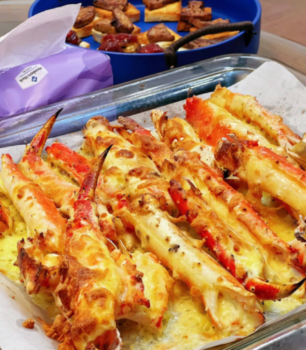 Click to view full screen Super Colossal Red King Crab Legs photo review