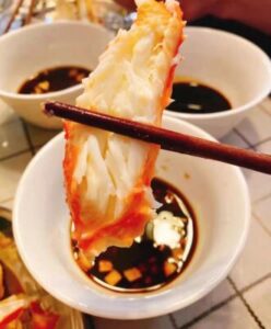 Click to view full screen Super Colossal Red King Crab Legs photo review